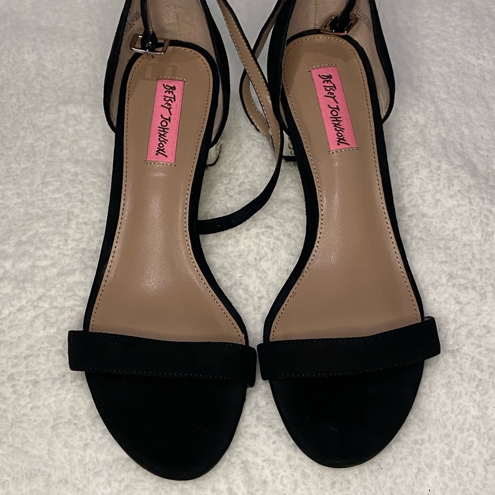 Betsey Johnson Women Black Shoes Heels Classy Professional VINTAGE